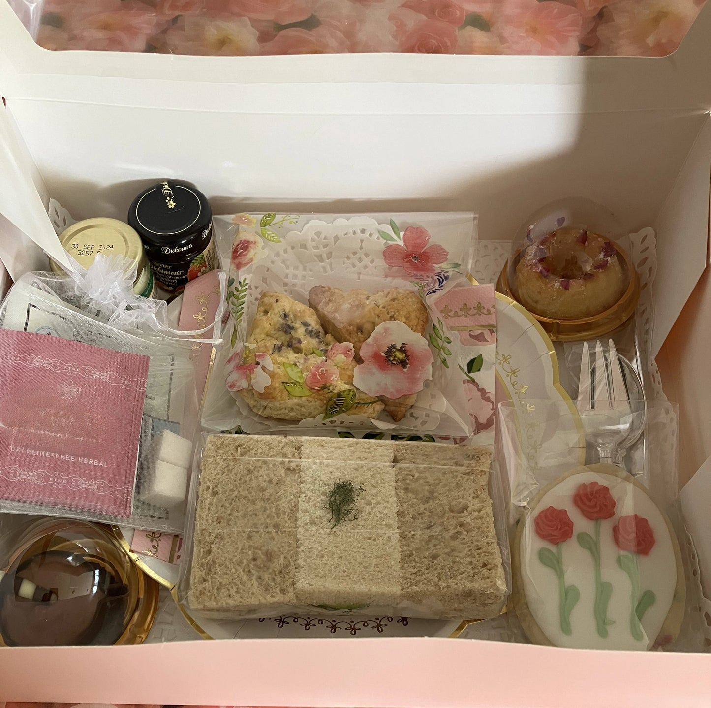 Vegetarian Afternoon Tea Box