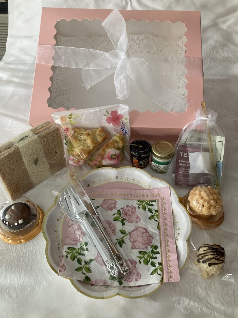 Traditional Afternoon Tea Box